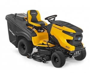 CUB CADET XT1 OR106 Lawn Tractor