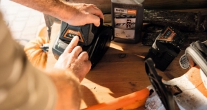 STIHL BATTERIES AND CHARGERS
