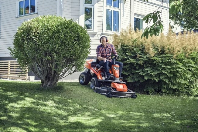 Husqvarna Ride On Lawn Mowers Fn Pile And Sons Products